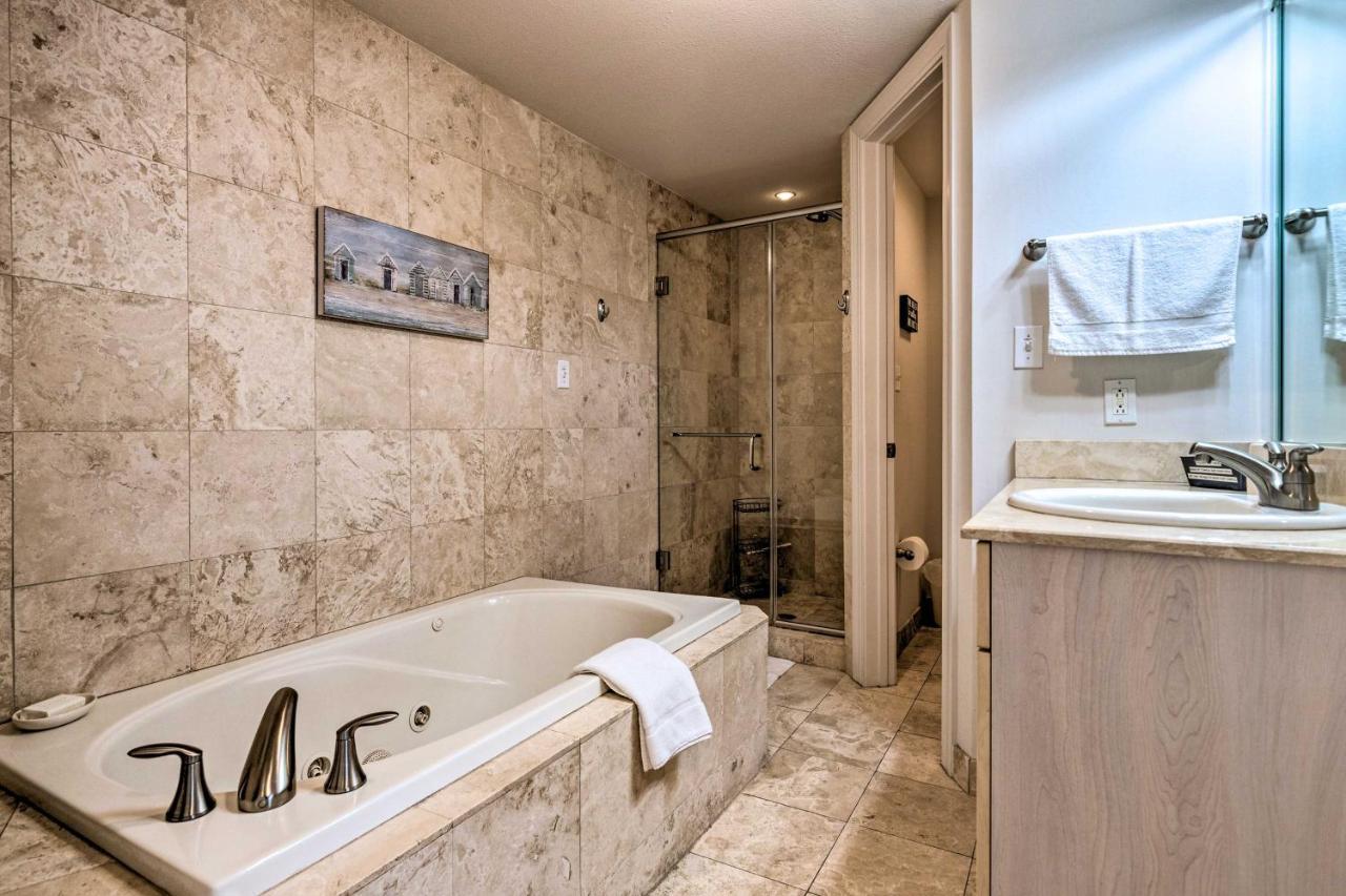 Sunny Beachfront Biloxi Condo With Resort Amenities! 外观 照片